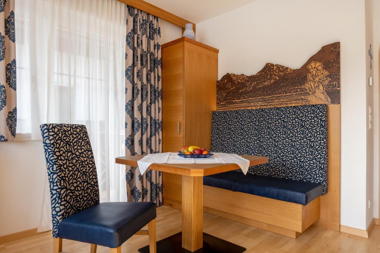 Haus Seeromantik Hotel Sankt Wolfgang im Salzkammergut Bagian luar foto